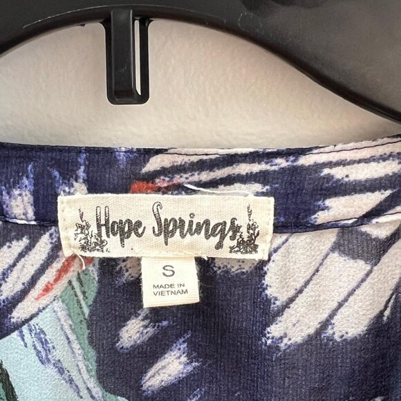 Butterfly Blouse with White Tank – Lightweight Layered Top - Picture 7 of 7